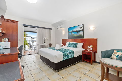 The Coffee House Apartments & Bistro - Hotel Accommodation 16