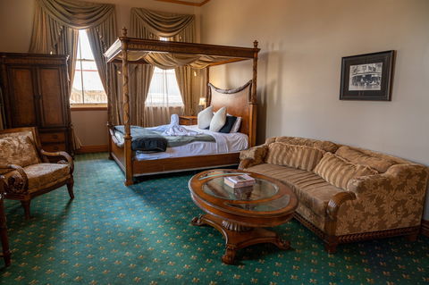 Denison Boutique Hotel - Hotel Accommodation 12