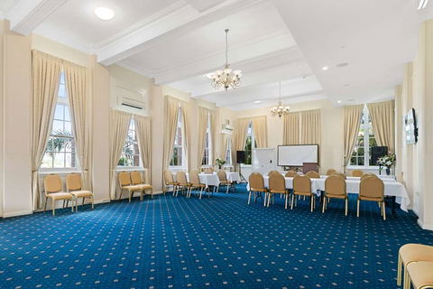 Quality Hotel Regent Rockhampton - Hotel Accommodation 12