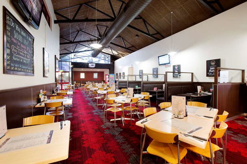 Glenmore Tavern - Hotel Accommodation 3