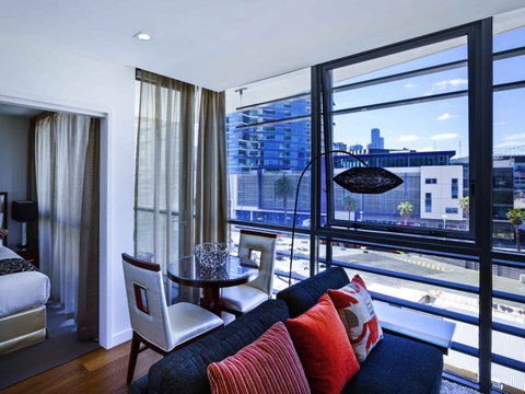 The Sebel Residences Melbourne Docklands - Hotel Accommodation 2