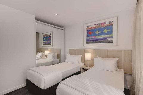 Travelodge Melbourne Docklands - Hotel Accommodation 5