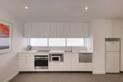 Travelodge Melbourne Docklands - Hotel Accommodation 7