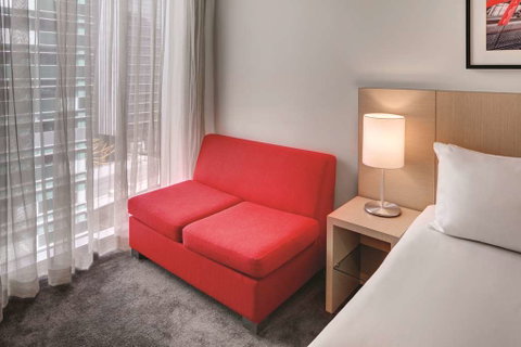 Travelodge Melbourne Docklands - Hotel Accommodation 14