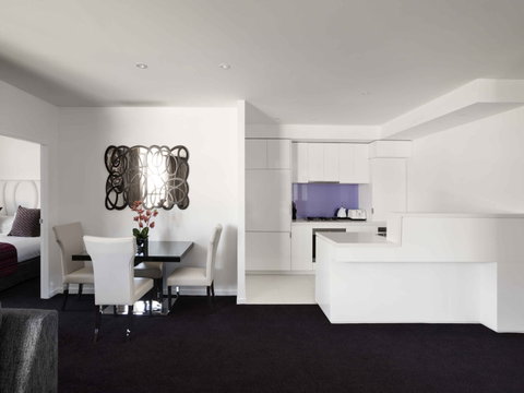 The Sebel Melbourne Docklands - Hotel Accommodation 3