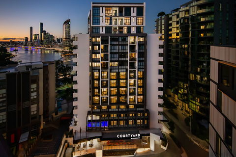 Courtyard Brisbane South Bank - Hotel Accommodation 0