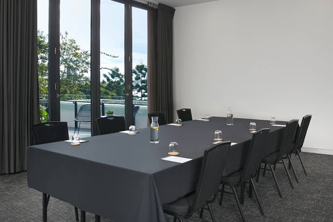 Courtyard Brisbane South Bank - Hotel Accommodation 8
