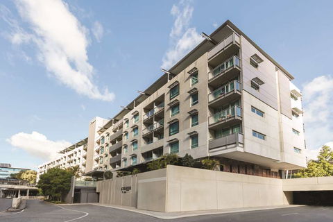 Adina Apartment Hotel Perth - Hotel Accommodation 0