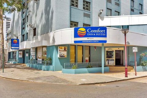 Comfort Inn & Suites Goodearth - Hotel Accommodation 1
