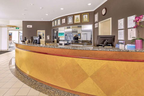 Comfort Inn & Suites Goodearth - Hotel Accommodation 2