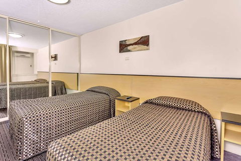 Comfort Inn & Suites Goodearth - Hotel Accommodation 7