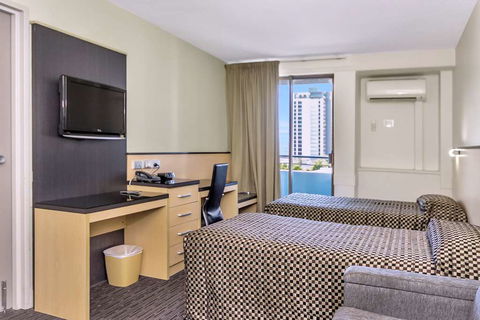 Comfort Inn & Suites Goodearth - Hotel Accommodation 8