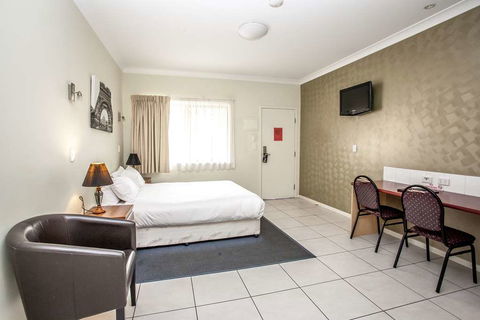 Darra Motel and Conference Centre - Hotel Accommodation 6