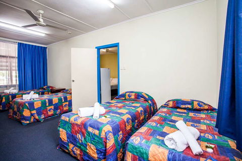 Darra Motel and Conference Centre - Hotel Accommodation 11