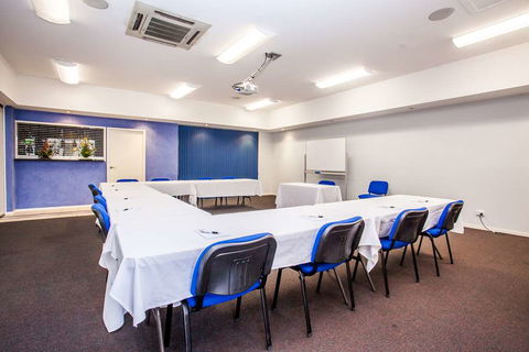 Darra Motel and Conference Centre - Hotel Accommodation 15