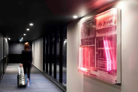 Midnight Hotel, Autograph Collection - Hotel Accommodation 3