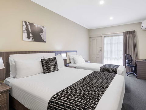 Quality Hotel Melbourne Airport - Hotel Accommodation 10