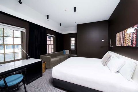 Peppers Gallery Hotel, Canberra - Hotel Accommodation 8