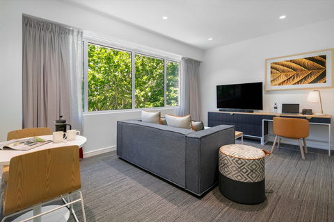 Quest Canberra City Walk - Hotel Accommodation 7