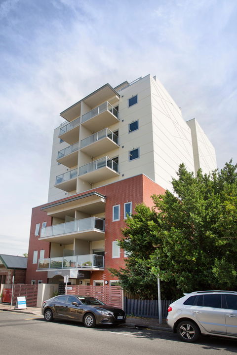 Hume Serviced Apartments - Hotel Accommodation 2