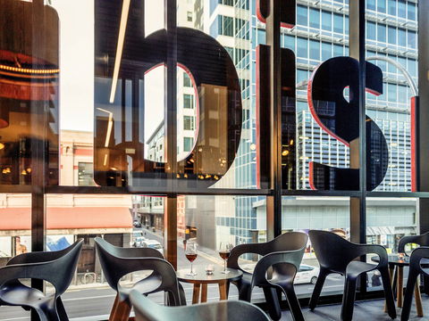Ibis Adelaide - Hotel Accommodation 1