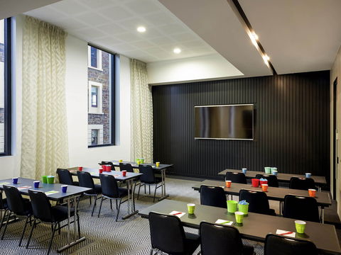 Ibis Adelaide - Hotel Accommodation 10