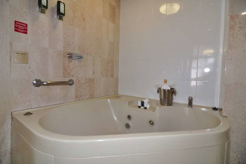 Pavilion on Northbourne - Hotel Accommodation 15