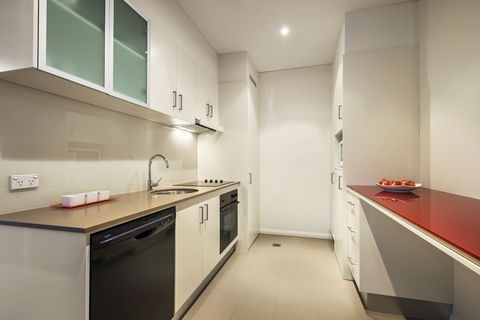 Quest Canberra - Hotel Accommodation 3