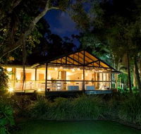 BreakFree Aanuka Beach Resort - Hotel Accommodation