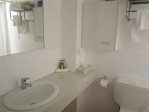 Best Western Parkside Motor Inn - Hotel Accommodation 13