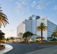 Crown Promenade Perth - Hotel Accommodation