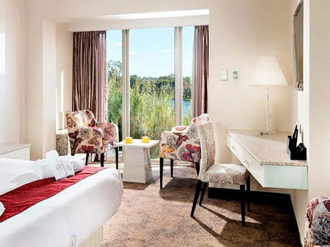 Swan River Hotel - Hotel Accommodation 4