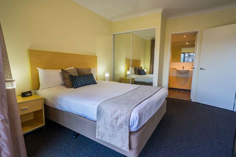 Perth Ascot Central Apartment Hotel - Hotel Accommodation 1