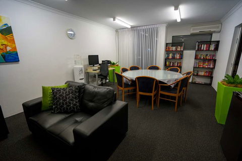 Perth Ascot Central Apartment Hotel - Hotel Accommodation 5
