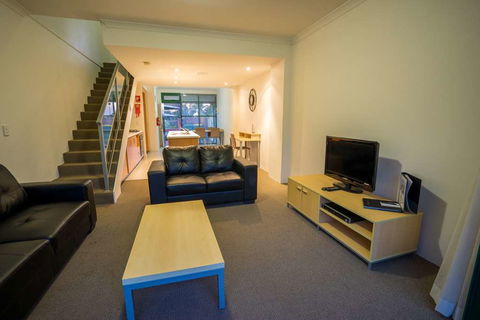 Perth Ascot Central Apartment Hotel - Hotel Accommodation 8