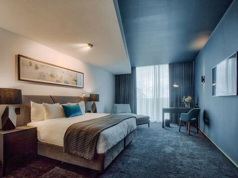 Eatons Hill Hotel - Hotel Accommodation 3