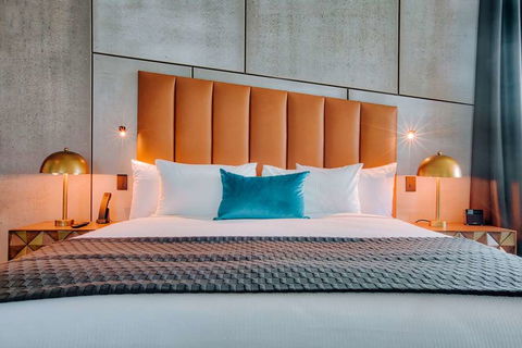 Eatons Hill Hotel - Hotel Accommodation 13