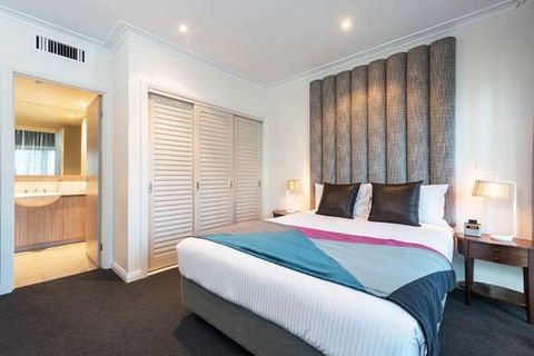 Mantra on Russell - Hotel Accommodation 2