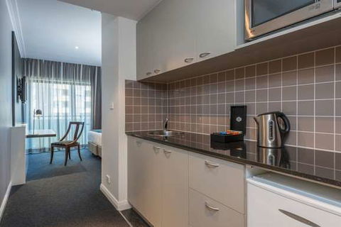 Mantra on Russell - Hotel Accommodation 12