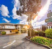 Quality Hotel Melbourne Airport - Hotel Accommodation