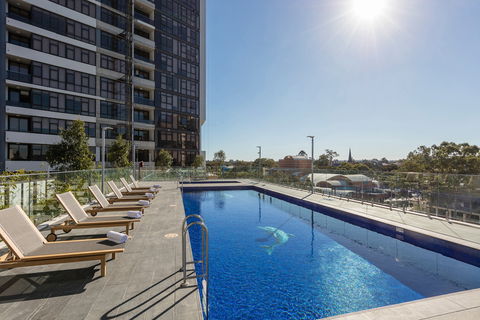 Meriton Suites Church Street, Parramatta - Hotel Accommodation 16