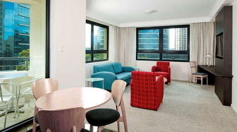 Mantra Parramatta - Hotel Accommodation 5