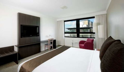 Mantra Parramatta - Hotel Accommodation 8