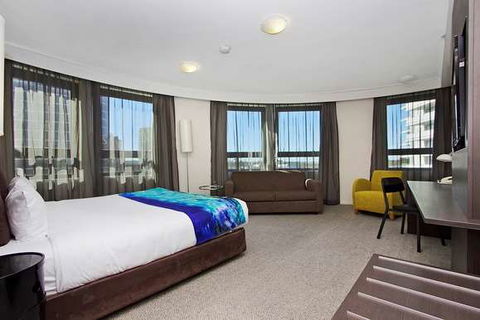 Mantra Parramatta - Hotel Accommodation 10