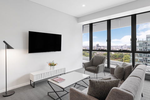 Meriton Suites Herschel Street, Brisbane - Hotel Accommodation 12