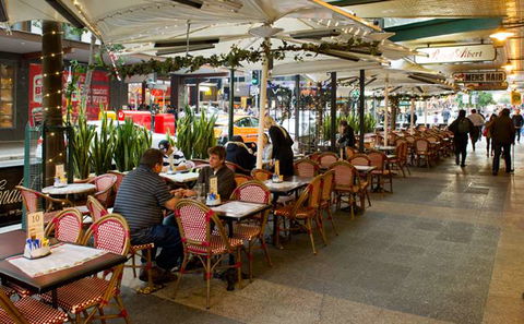 Royal Albert Hotel - Hotel Accommodation 13