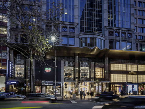 Novotel Melbourne on Collins - Hotel Accommodation 0