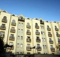 Frome Apartments - Hotel Accommodation