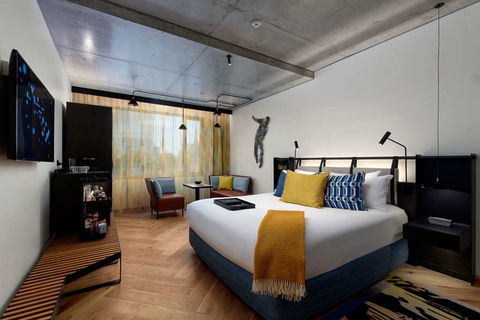 QT Melbourne - Hotel Accommodation 4