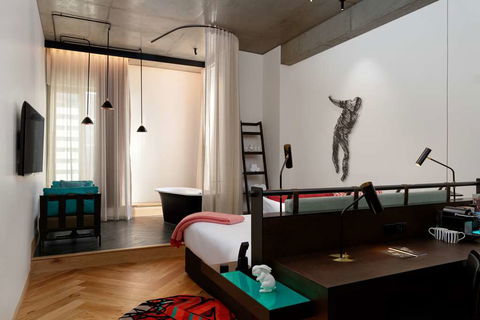 QT Melbourne - Hotel Accommodation 7